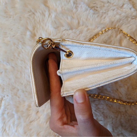 Creme Large Boy Gusset Flap Chanel Wallet on Chain - Picture 7 of 12